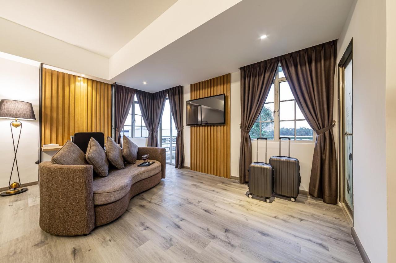 Thy Executive Hotel Τζόχορ Μπάχρου Εξωτερικό φωτογραφία