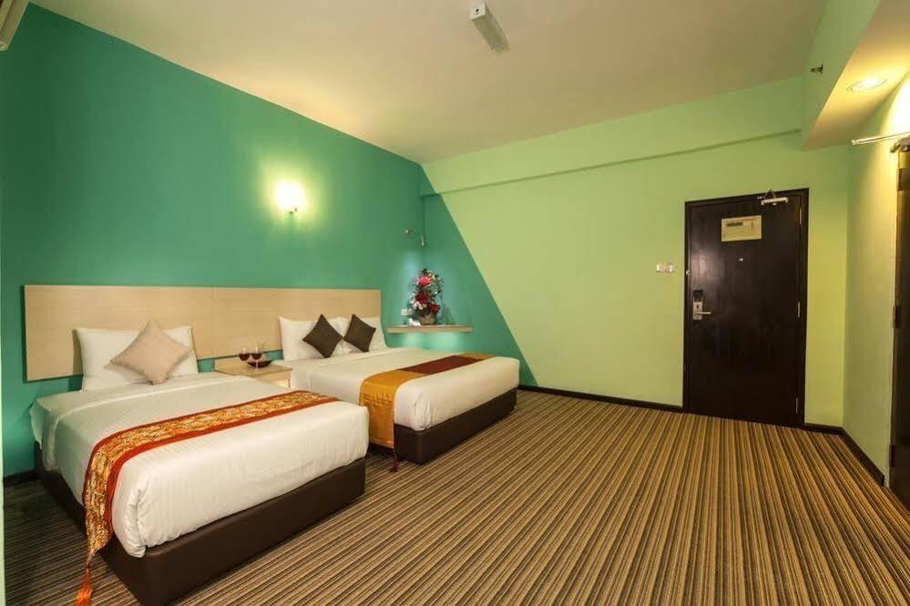 Thy Executive Hotel Τζόχορ Μπάχρου Εξωτερικό φωτογραφία