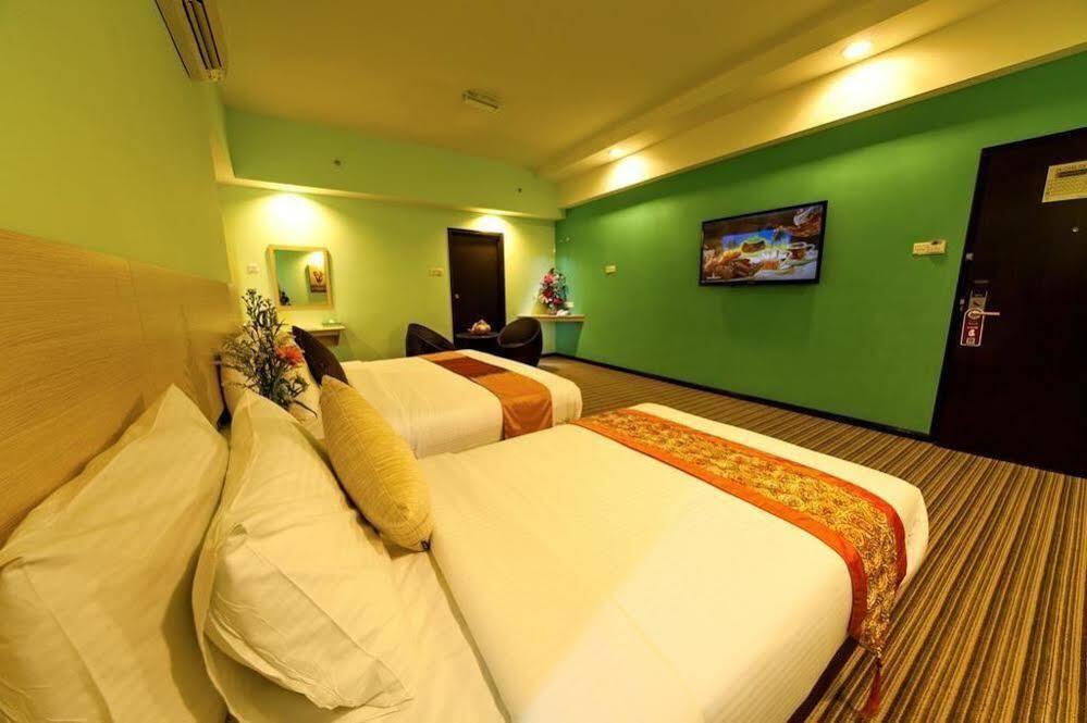 Thy Executive Hotel Τζόχορ Μπάχρου Εξωτερικό φωτογραφία